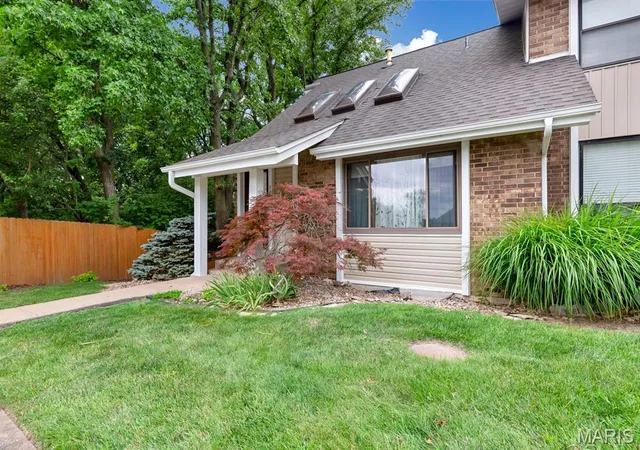 Homes for sale in Unincorporated, MO | 2873 Fairways Cir #N, Unincorporated, MO 63303 | MLS# MIS26043336