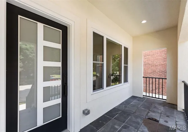 Photo 3 of Single family home for sale at 4200 Chouteau Ave, St Louis, MO 63110 | MLS# MIS26043338 | Listing updated on 2026-09-14
