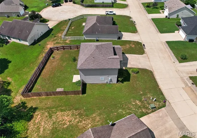 Homes for sale in Waynesville, MO | 214 Fritts Cir, Waynesville, MO 65583 | MLS# MIS26043354