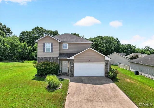 Homes for sale in Waynesville, MO | 214 Fritts Cir, Waynesville, MO 65583 | MLS# MIS26043354