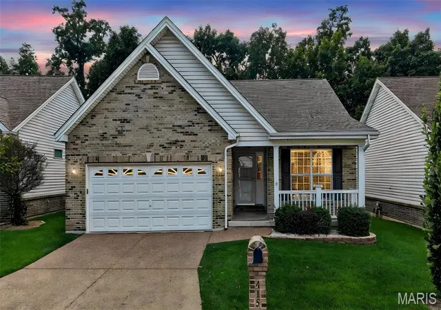 Photo 1 of Sale Pending at 415 Newport Dr, Saint Peters, MO 63376 | MLS# MIS26043357 | Listing updated on 2026-09-14