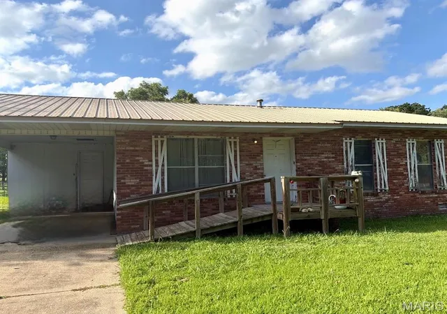 Homes for sale in Campbell, MO | 1002 Bailey St, Campbell, MO 63933 | MLS# MIS26043368