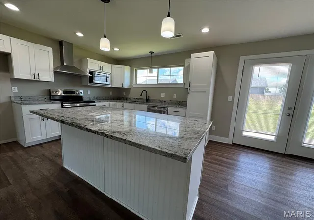Homes for sale in Waynesville, MO | 152 Mesa Dr, Waynesville, MO 65583 | MLS# MIS26043373