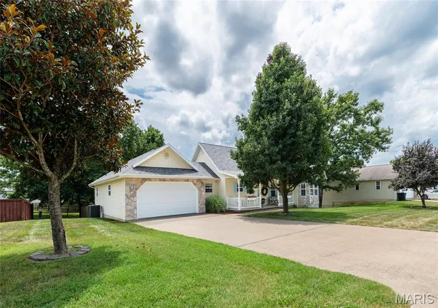 5th image of 125 Mesa Dr, Waynesville, MO 65583 | MLS# MIS26043374