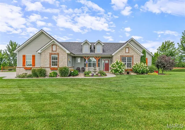 Homes for sale in Festus, MO | 3112 Stonebridge Pl, Festus, MO 63028 | MLS# MIS26043380