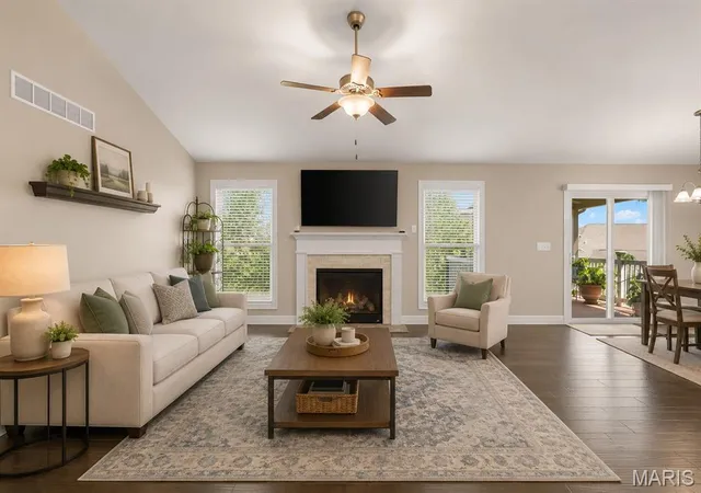 Photo 4 of Single family home for sale at 2347 Fire Crest Ct, Washington, MO 63090 | MLS# MIS26043383 | Listing updated on 2026-09-03