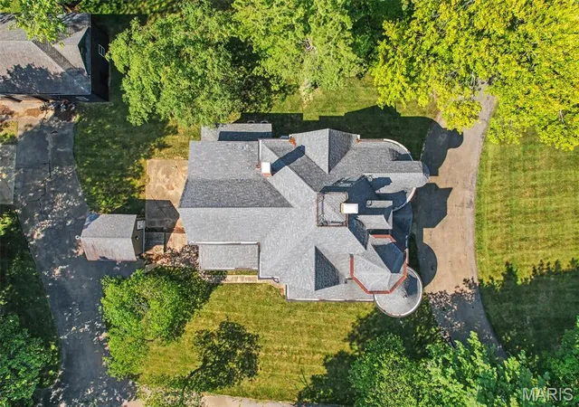 Photo 2 of Single family home for sale at 628 W Columbia St, Farmington, MO 63640 | MLS# MIS26043384 | Listing updated on 2026-09-19