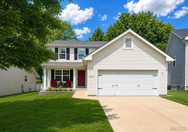 2nd image of 317 Hunters Heights Dr, Eureka, MO 63025 | MLS# MIS26043385