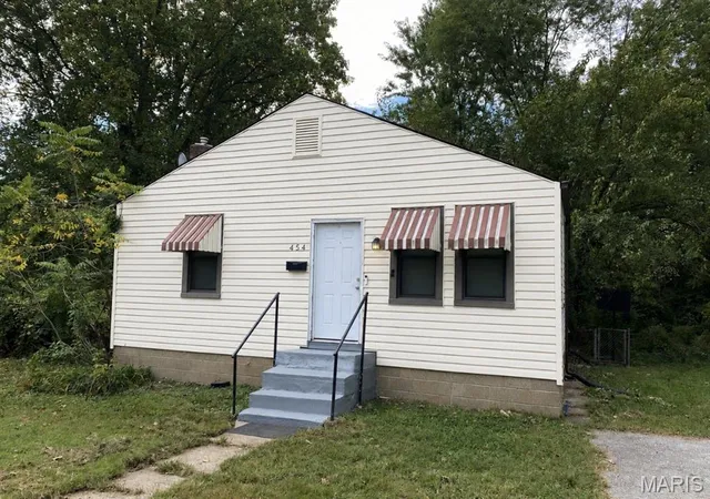 1st image of 454 Northridge Dr, Riverview, MO 63137 | MLS# MIS26043421