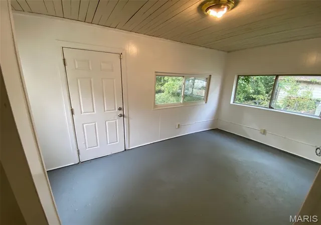 7th image of 454 Northridge Dr, Riverview, MO 63137 | MLS# MIS26043421