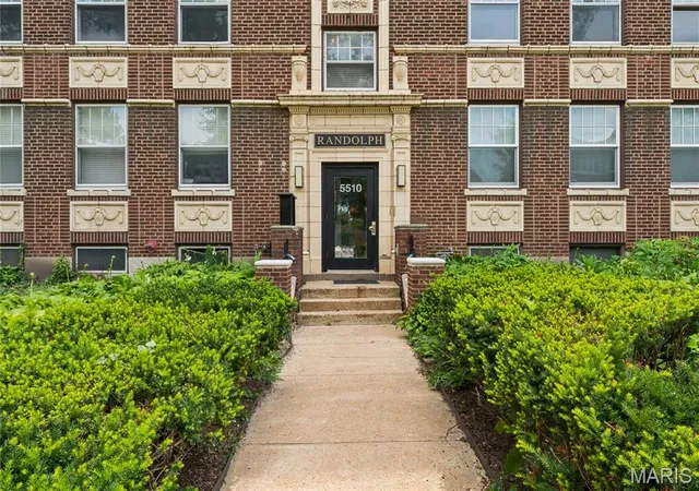 Photo 1 of Condo for sale at 5510 Waterman Blvd #201, St Louis, MO 63112 | MLS# MIS26043439 | Listing updated on 2026-08-17