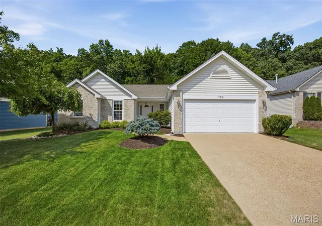 Photo 1 of Sale Pending at 769 Emerald Oaks Ct, Eureka, MO 63025 | MLS# MIS26043442 | Listing updated on 2026-08-31