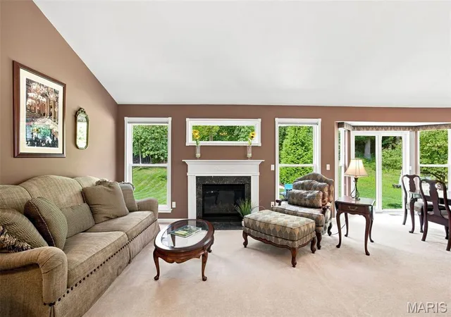 Photo 2 of Sale Pending at 769 Emerald Oaks Ct, Eureka, MO 63025 | MLS# MIS26043442 | Listing updated on 2026-08-31