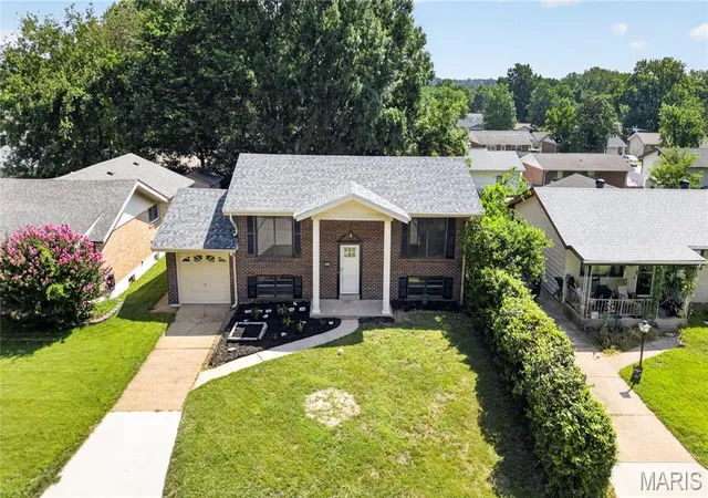 2nd image of 3357 Biscayne Blvd, Arnold, MO 63010 | MLS# MIS26043458