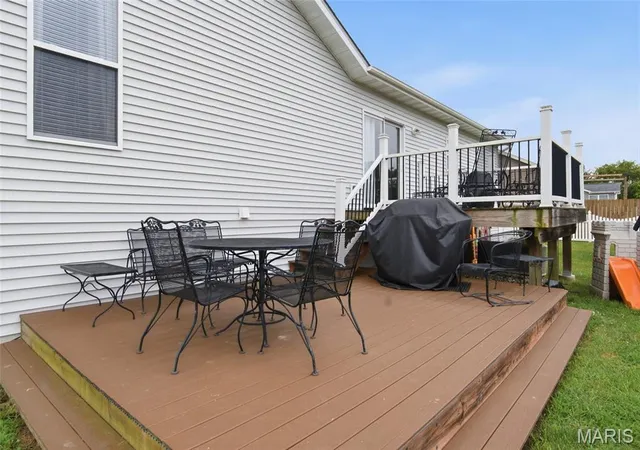 Homes for sale in Bethalto, IL | 120 Gabrielle Cir, Bethalto, IL 62010 | MLS# MIS26043462