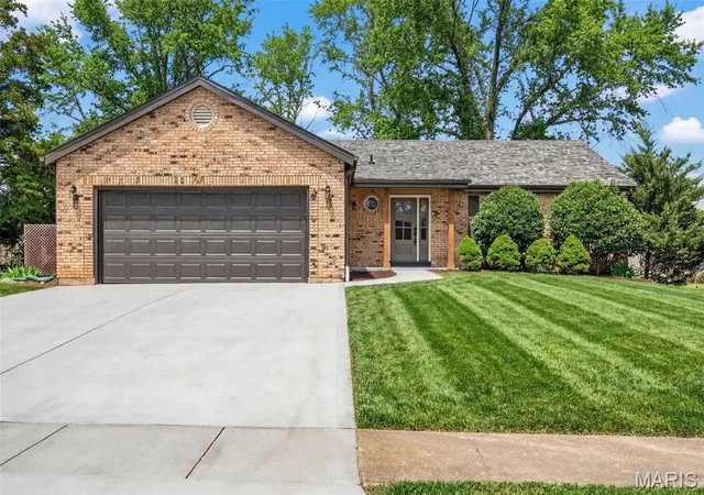1st image of 847 Palm Bay Dr, Ellisville, MO 63021 | MLS# MIS26043464