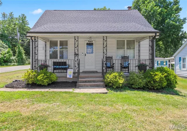 1st image of 701 Vine St, Festus, MO 63028 | MLS# MIS26043485
