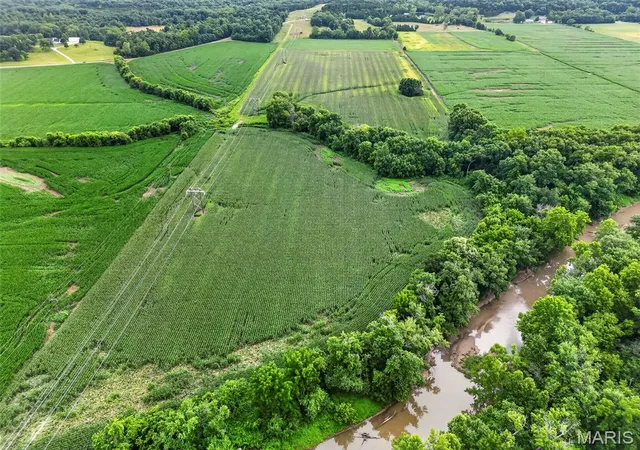 Photo 2 of Sale Pending at 4723 Ac Hwy J, New Florence, MO 63363 | MLS# MIS26043490 | Listing updated on 2026-08-05