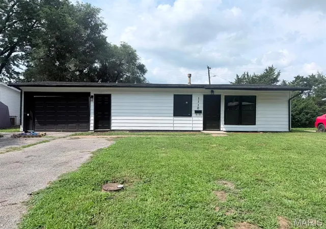 Homes for sale in Cahokia, IL | 1110 Saint Michael Dr, Cahokia, IL 62206 | MLS# MIS26043513