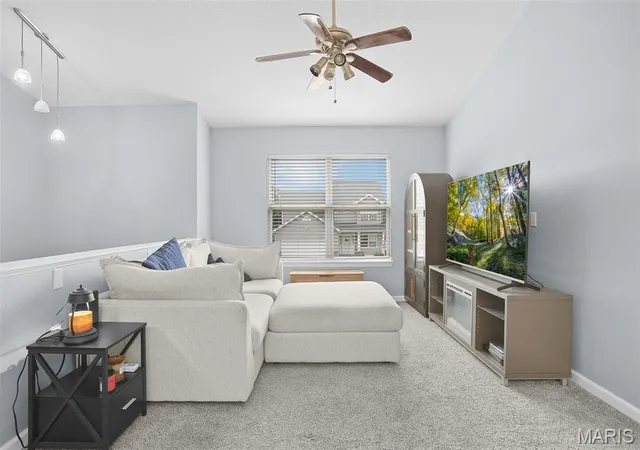 Photo 3 of Sale Pending at 119 Country Club Parc Ct, Imperial, MO 63052 | MLS# MIS26043514 | Listing updated on 2026-08-20