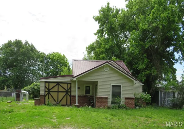 Homes for sale in Leasburg, MO | 90 W Blue Bird Ln, Leasburg, MO 65535 | MLS# MIS26043536