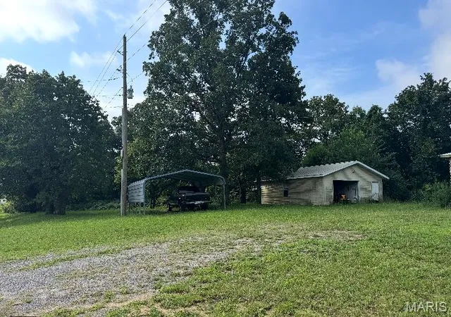 Homes for sale in Benton, MO | 5025 State Hwy 77, Benton, MO 63736 | MLS# MIS26043538