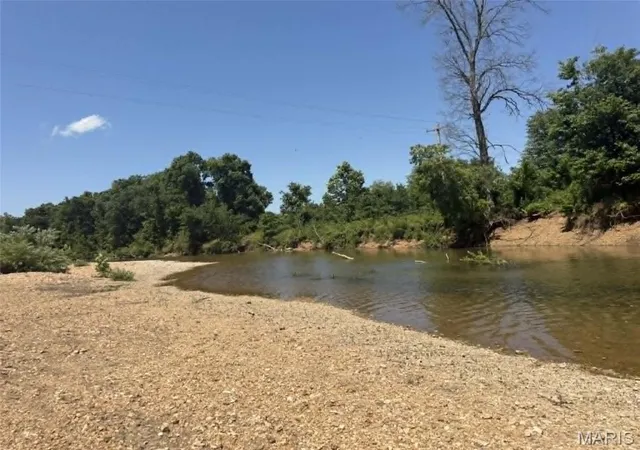 Homes for sale in Steelville, MO | 127 Huzzah Creek Rd, Steelville, MO 65565 | MLS# MIS26043571