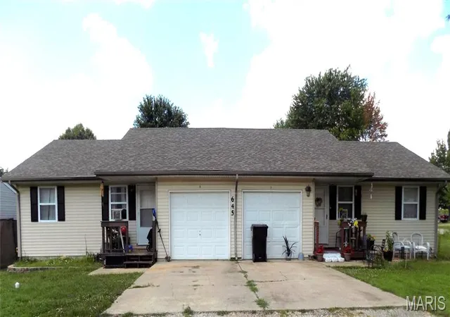1st image of 645 N Springfield Rd #A/B, Saint James, MO 65559 | MLS# MIS26043572