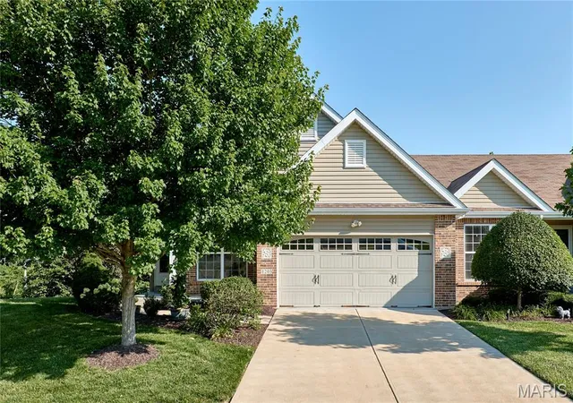 1st image of 1203 Sadie Ln, Fenton, MO 63026 | MLS# MIS26043582