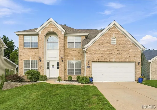 Photo 1 of Single family home for sale at 1366 Arbor Bluff Cir, Ballwin, MO 63021 | MLS# MIS26043585 | Listing updated on 2026-09-13