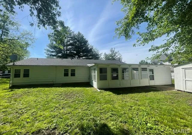 Homes for sale in Fredericktown, MO | 205 Southwood Ave, Fredericktown, MO 63645 | MLS# MIS26043615