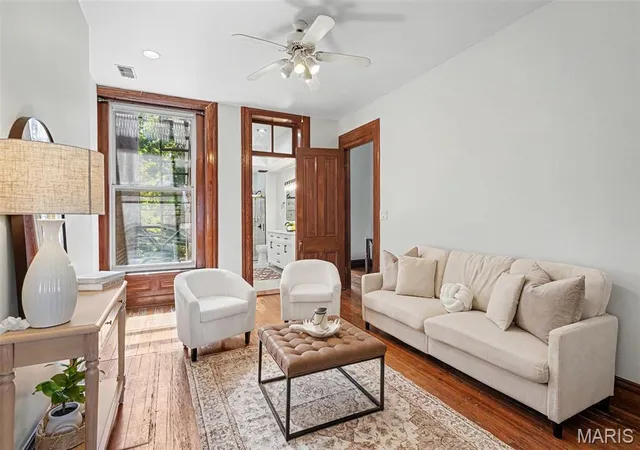 Photo 4 of Single family home for sale at 3136 Lafayette Ave, Saint Louis, MO 63104 | MLS# MIS26043626 | Listing updated on 2026-09-20