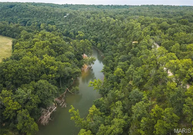 58th image of 3891 E Lindberg Rd, Cuba, MO 65453 | MLS# MIS26043627
