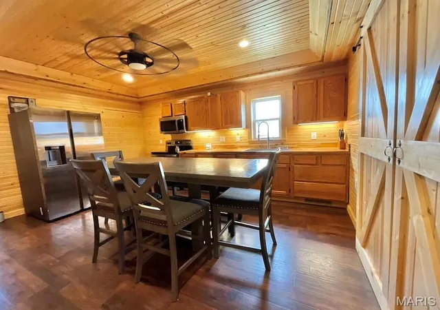 Homes for sale in Mountain View, MO | 107 E 2Nd St, Mountain View, MO 65548 | MLS# MIS26043630