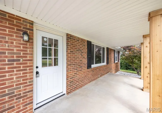 Homes for sale in Red Bud, IL | 9355 State Route 3, Red Bud, IL 62278 | MLS# MIS26043631