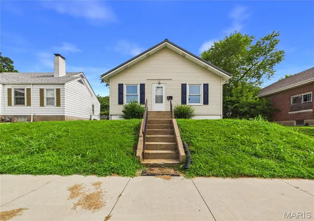 1st image of 1504 Whitener St, Cape Girardeau, MO 63701 | MLS# MIS26043674
