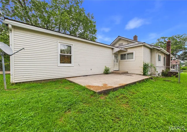 4th image of 1504 Whitener St, Cape Girardeau, MO 63701 | MLS# MIS26043674