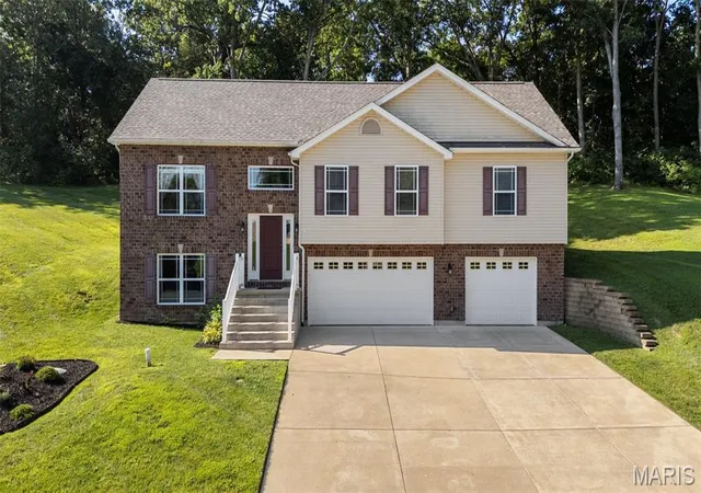 1st image of 120 Willow Br, Hillsboro, MO 63050 | MLS# MIS26043687