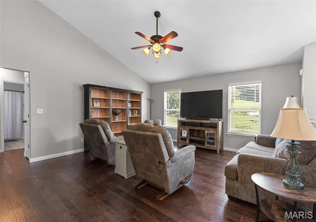 5th image of 120 Willow Br, Hillsboro, MO 63050 | MLS# MIS26043687