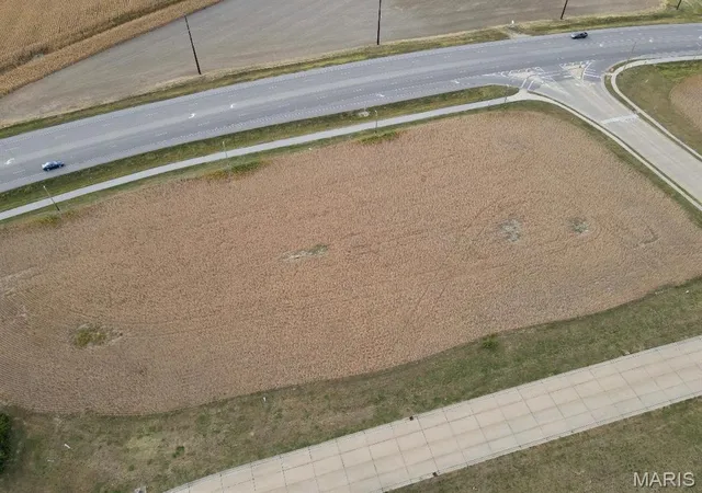 Homes for sale in Waterloo, IL | Xxxx Station Crossing, Lot 34, Waterloo, IL 62298 | MLS# MIS26043691