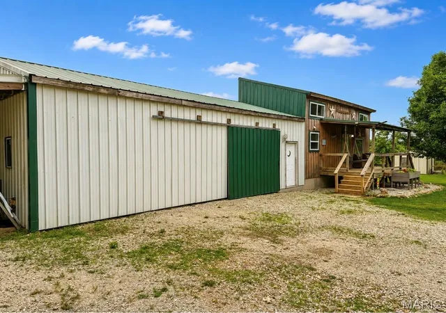 Photo 4 of Single family home for sale at 30584 Nevada Dr, Marquand, MO 63655 | MLS# MIS26043694 | Listing updated on 2026-09-29