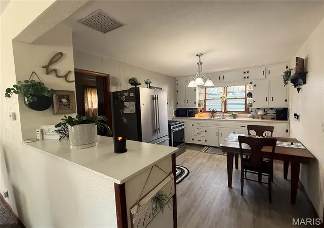 Homes for sale in Brashear, MO | 504 E Park St, Brashear, MO 63533 | MLS# MIS26043698