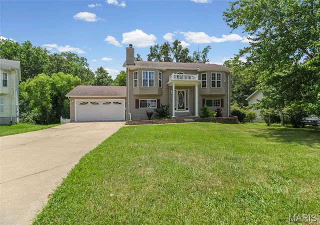 Homes for sale in Warrenton, MO | 704 Sportsmans Ct, Warrenton, MO 63383 | MLS# MIS26043705