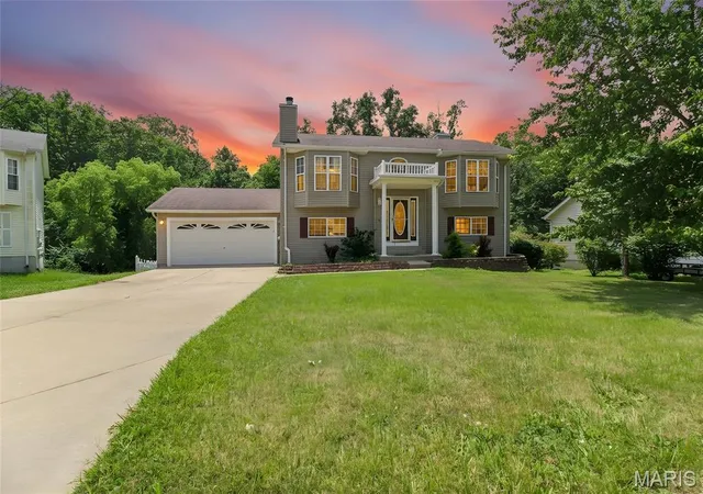 Homes for sale in Warrenton, MO | 704 Sportsmans Ct, Warrenton, MO 63383 | MLS# MIS26043705