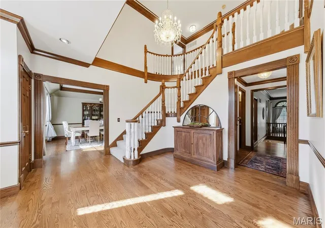 Photo 2 of Single family home for sale at 924 Cabernet Dr, Chesterfield, MO 63017 | MLS# MIS26043706 | Listing updated on 2026-09-17