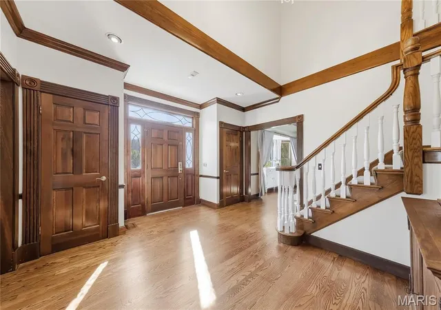 Photo 3 of Single family home for sale at 924 Cabernet Dr, Chesterfield, MO 63017 | MLS# MIS26043706 | Listing updated on 2026-09-17