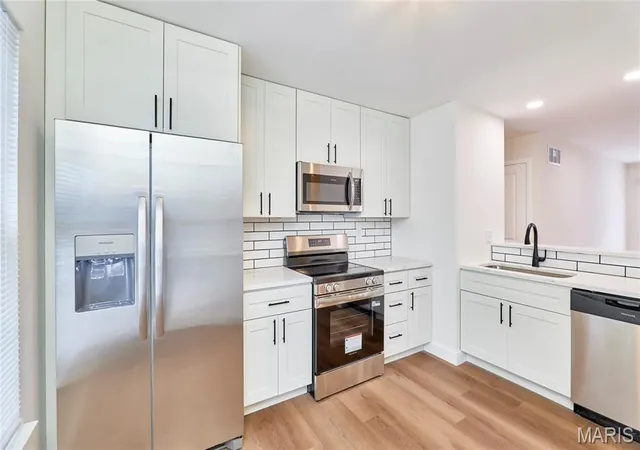 Photo 2 of Condo for sale at 214 Sugar Lake Dr #5, Saint Peters, MO 63376 | MLS# MIS26043739 | Listing updated on 2026-10-02
