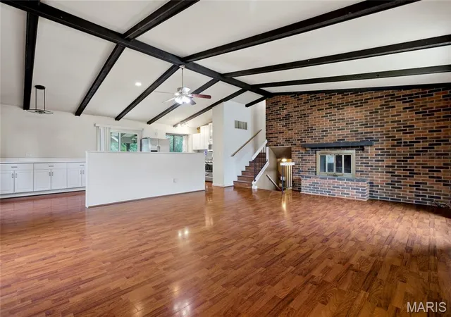3rd image of 5 Tudor Sq, Saint Peters, MO 63376 | MLS# MIS26043742