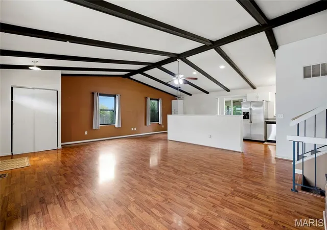 4th image of 5 Tudor Sq, Saint Peters, MO 63376 | MLS# MIS26043742