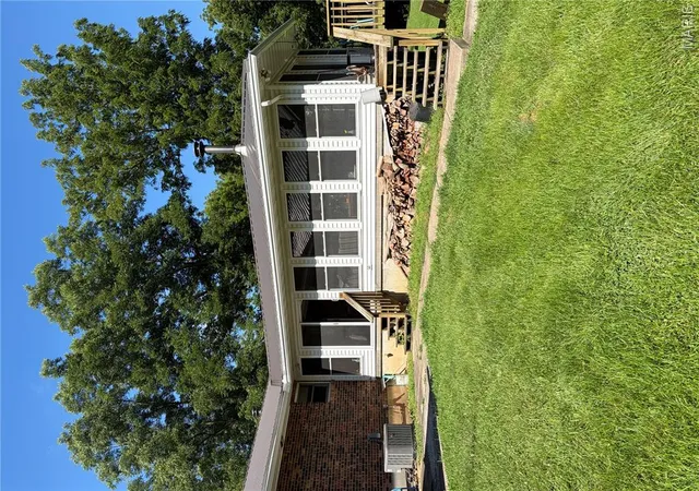 4th image of 8773 Hwy 79, Louisiana, MO 63353 | MLS# MIS26043745
